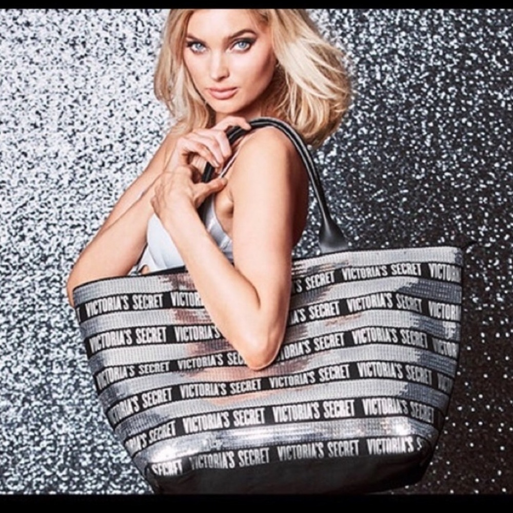 🔴 BAGS BOGO 50% off 🔴 
NWT VS Tote